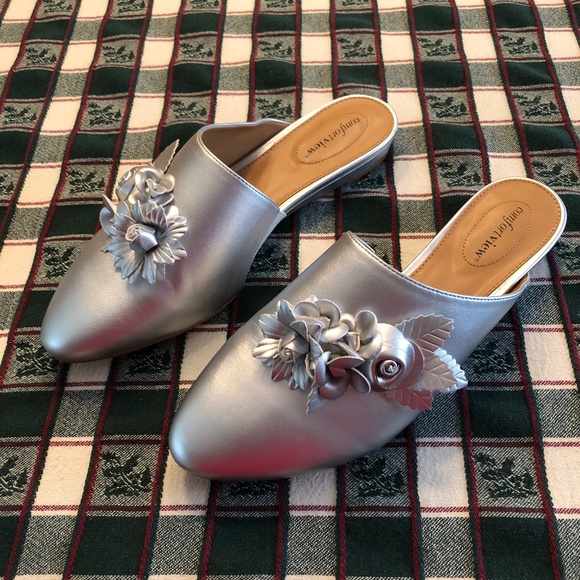 Comfortview Silver Mules Size 11WW - Picture 7 of 8